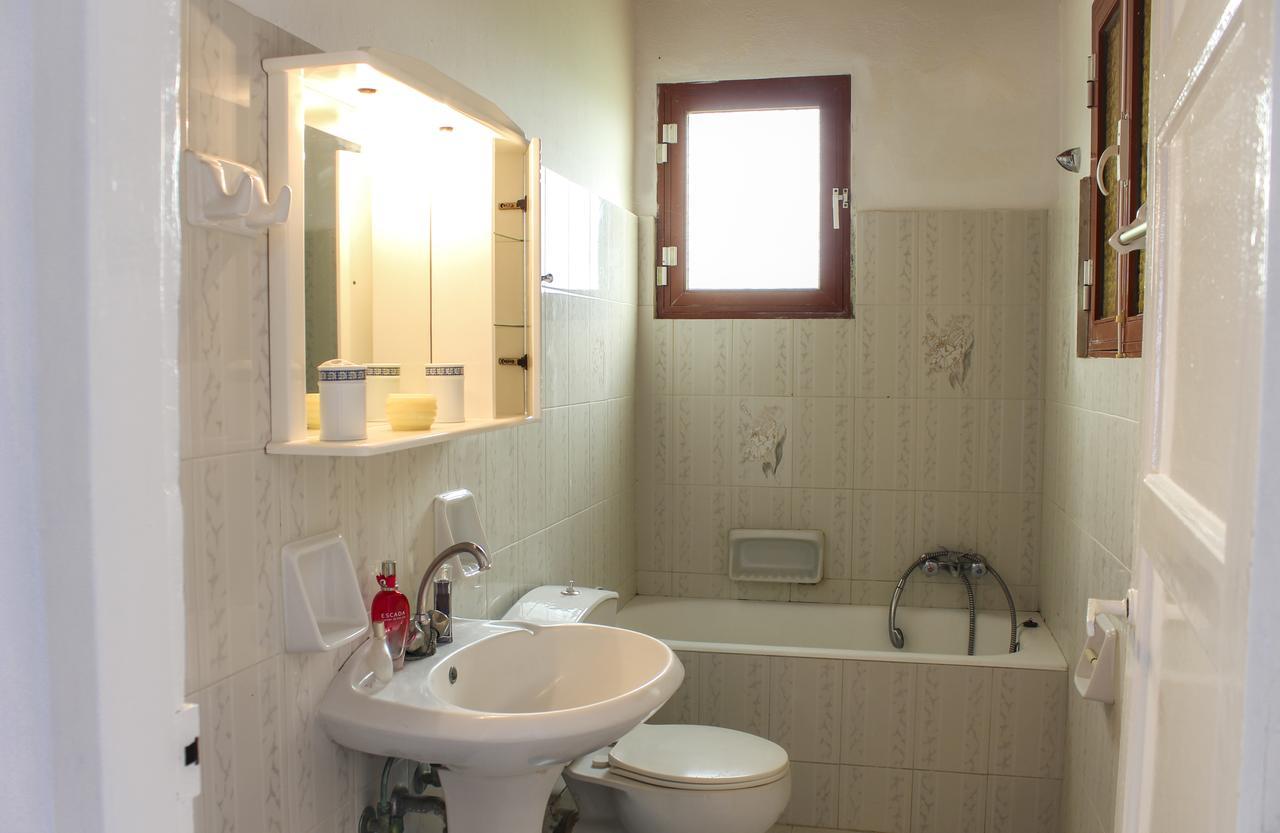 Pelagion II Sea Coral - Beachfront Holiday Home Kypseli Exterior foto